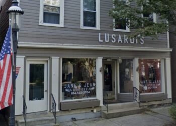 The Story of Lusardi’s: From Eatery to Iconic Building